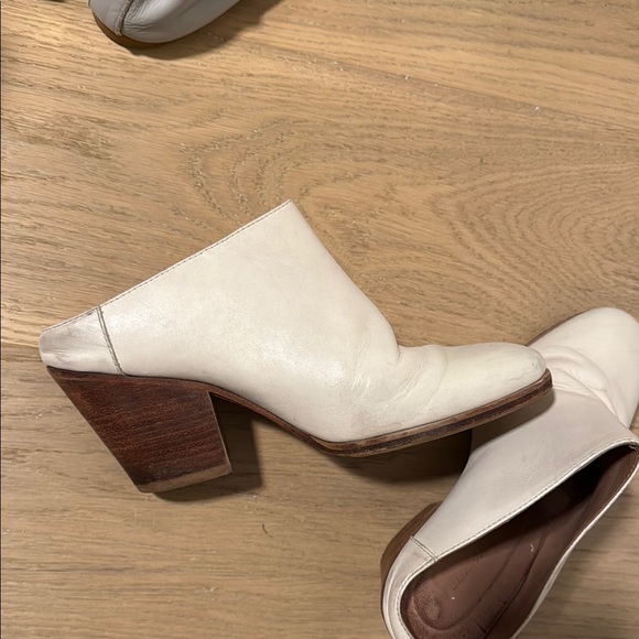 Rachel Comey White Leather Mules with Brown Wooden Heel 7.5 - Picture 4 of 7
